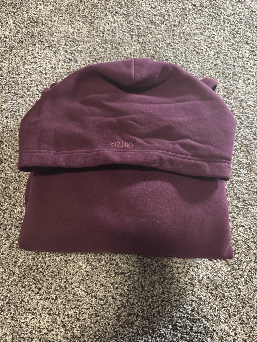 Aritzia Perfect hoodie deep plum Burgundy